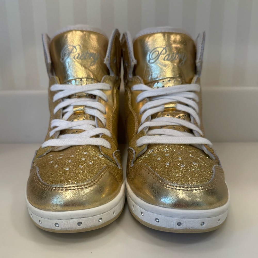 Pastry Glam Pie Gold Glitter High-Top Sneaker And Dance Shoe - Picture 4 of 16